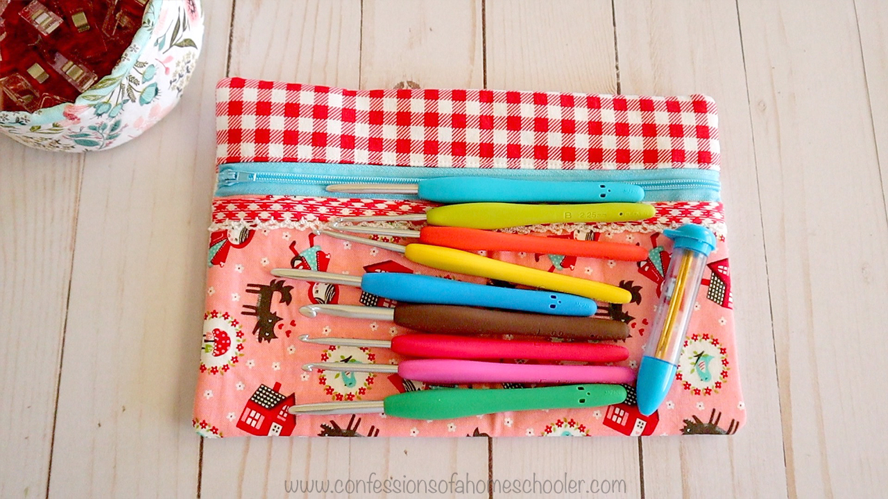 How to Sew a Roll Up Pencil Case // TUTORIAL! - Confessions of a  Homeschooler